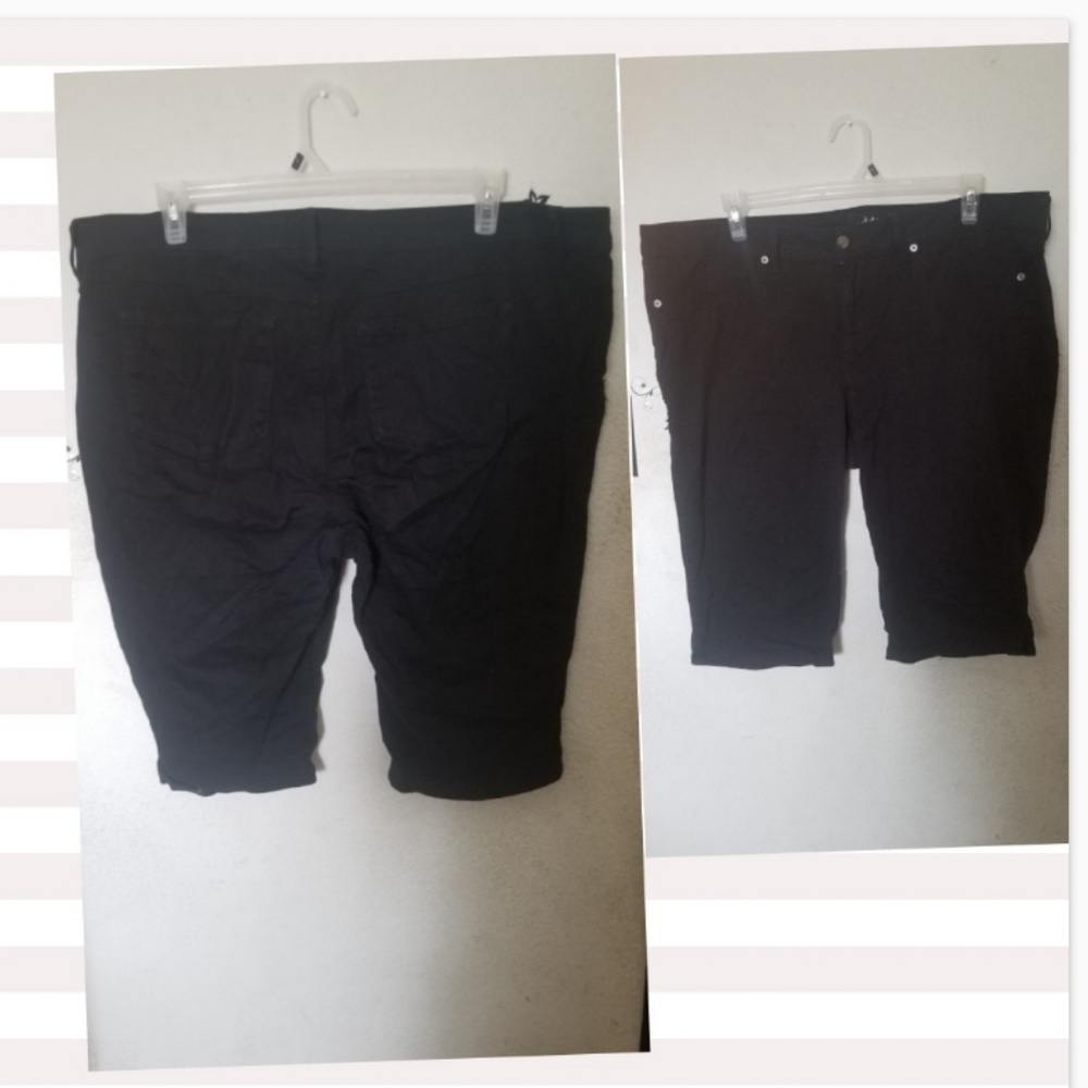 Black Bermudas